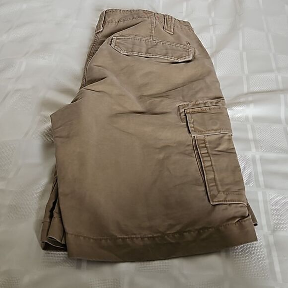 IZOD Men's Cargo Cotton Shorts Khaki Size 30 - Picture 15 of 16